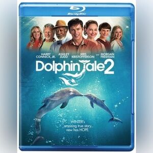 Dolphin Tale 2 Blu-ray Disc